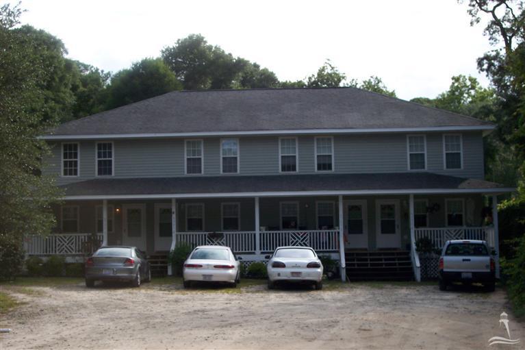 Long Term Rental 6302-3 Kerry Ln.